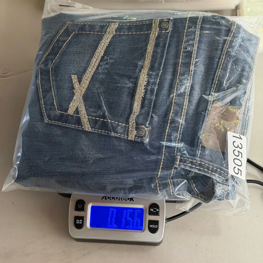 BKE Stella Women 29 Medium Wash Bermuda Denim Shorts ABK1530 Blue Stretch